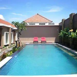 Svarna Seminyak (Bali)