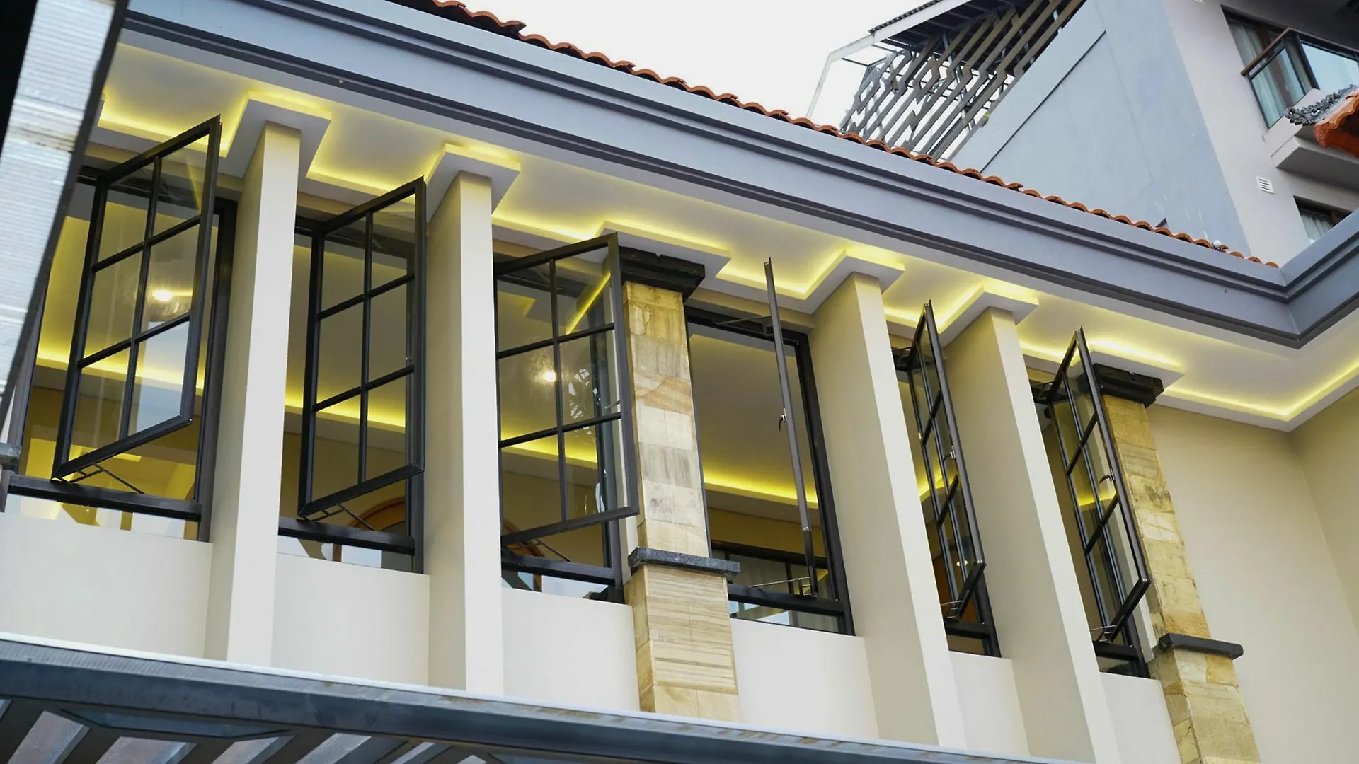 Hotel Akanaka Petitenget Bali Seminyak